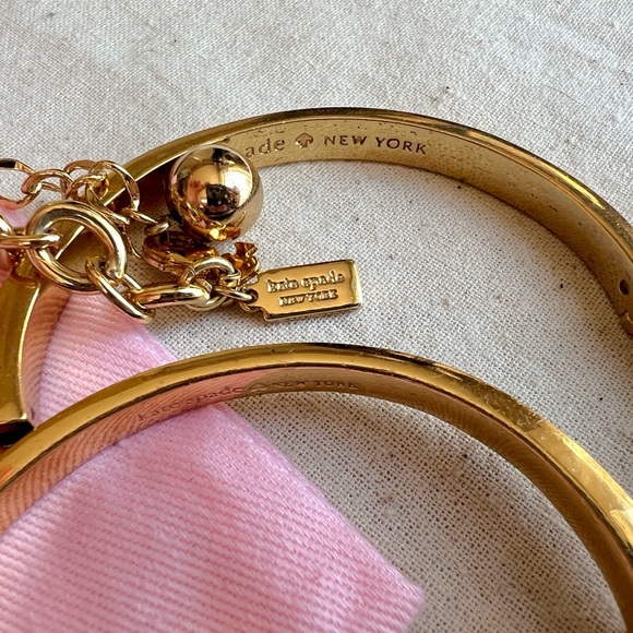 Kate Spade Set of 3 Bangles Bracelets Gold Tone with Dust Bag - Picture 14 of 16